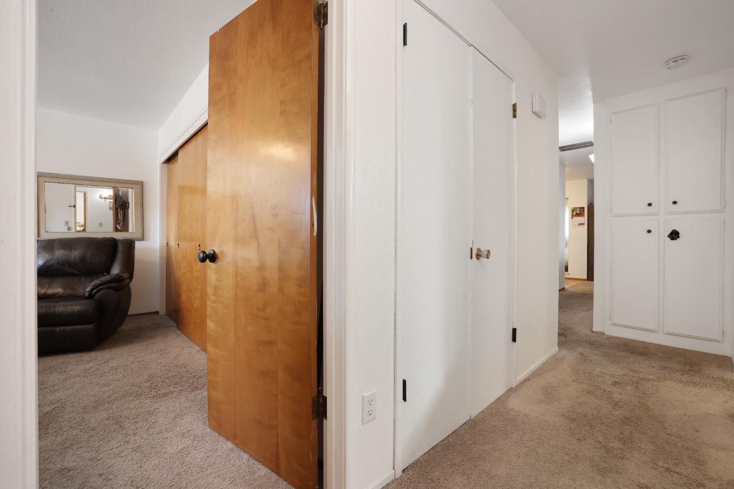 1608 Kruger Dr, Modesto, CA 95355