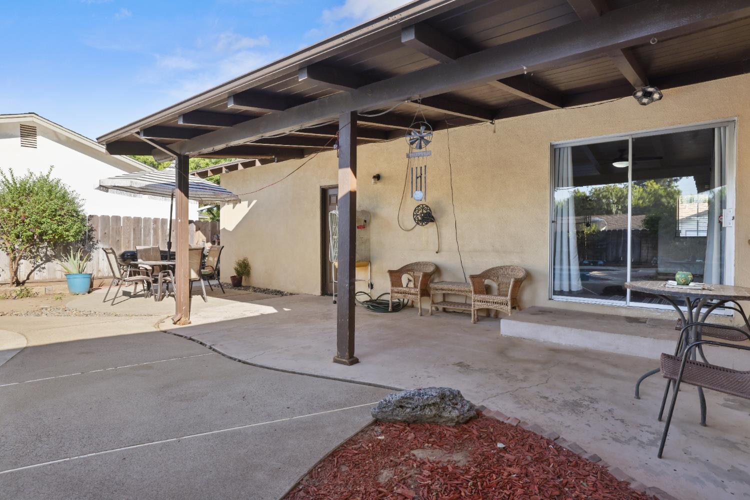 1608 Kruger Dr, Modesto, CA 95355