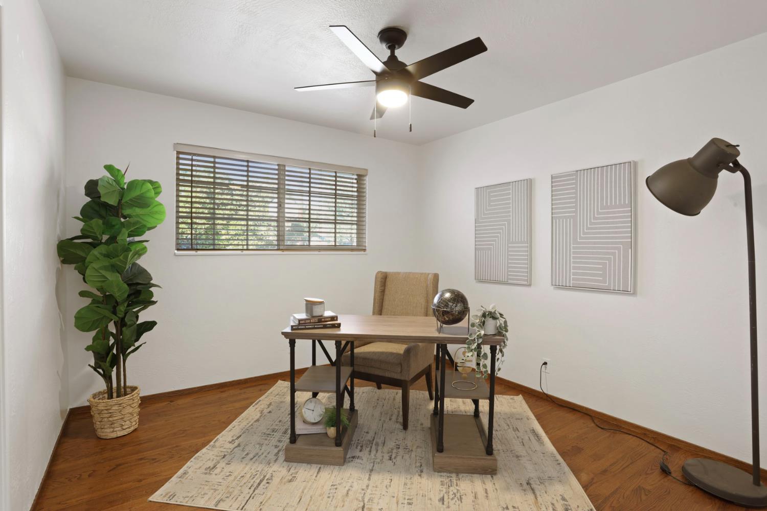 1129 E. Alameda St, Manteca, CA 95336