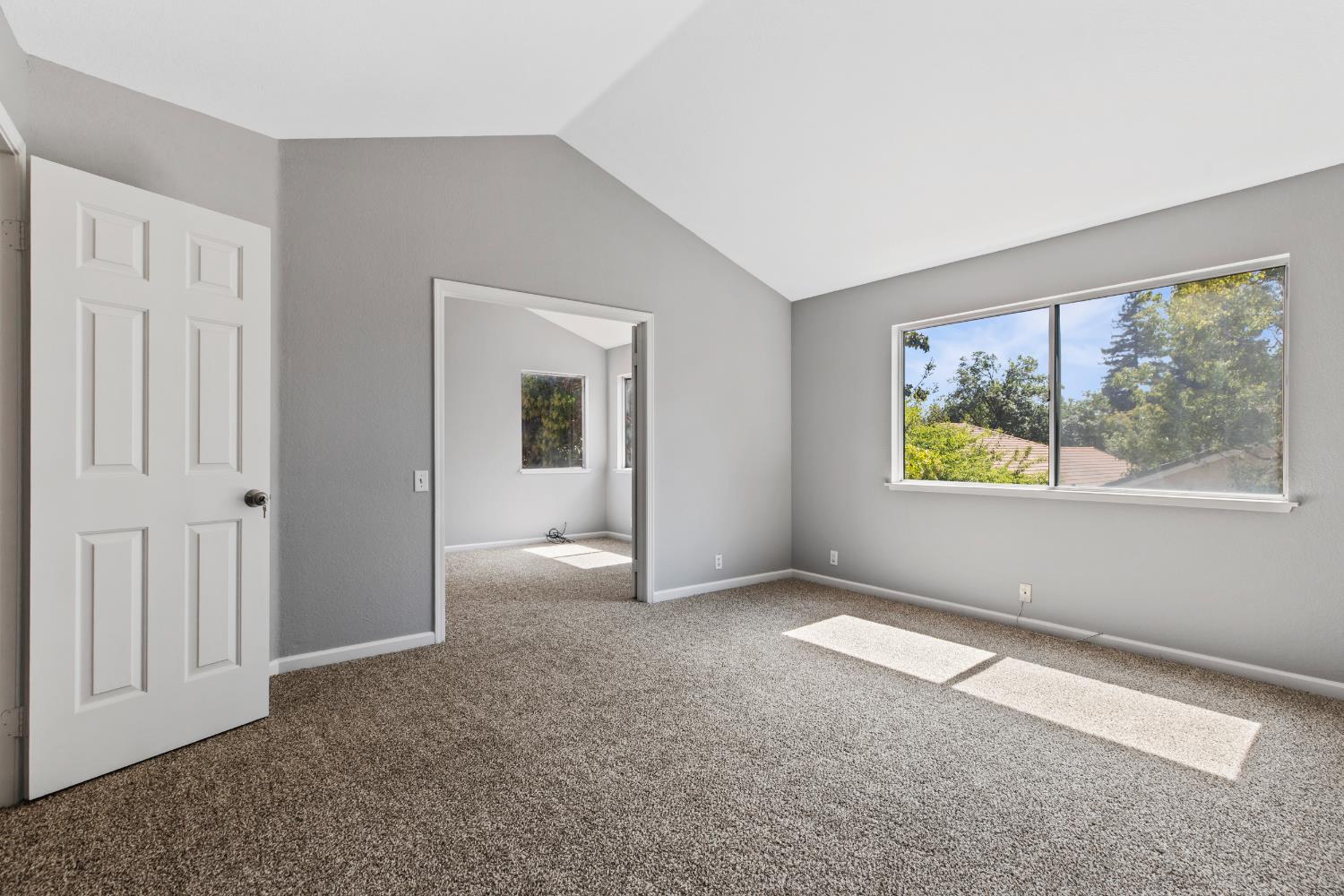 1900 Berryessa Dr, Modesto, CA 95358