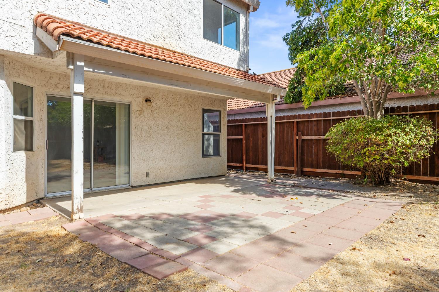 1900 Berryessa Dr, Modesto, CA 95358