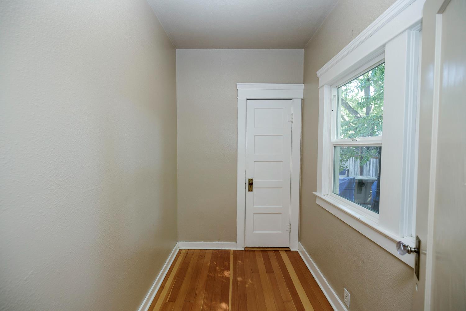 202 Hackberry Ave, Modesto, CA 95354