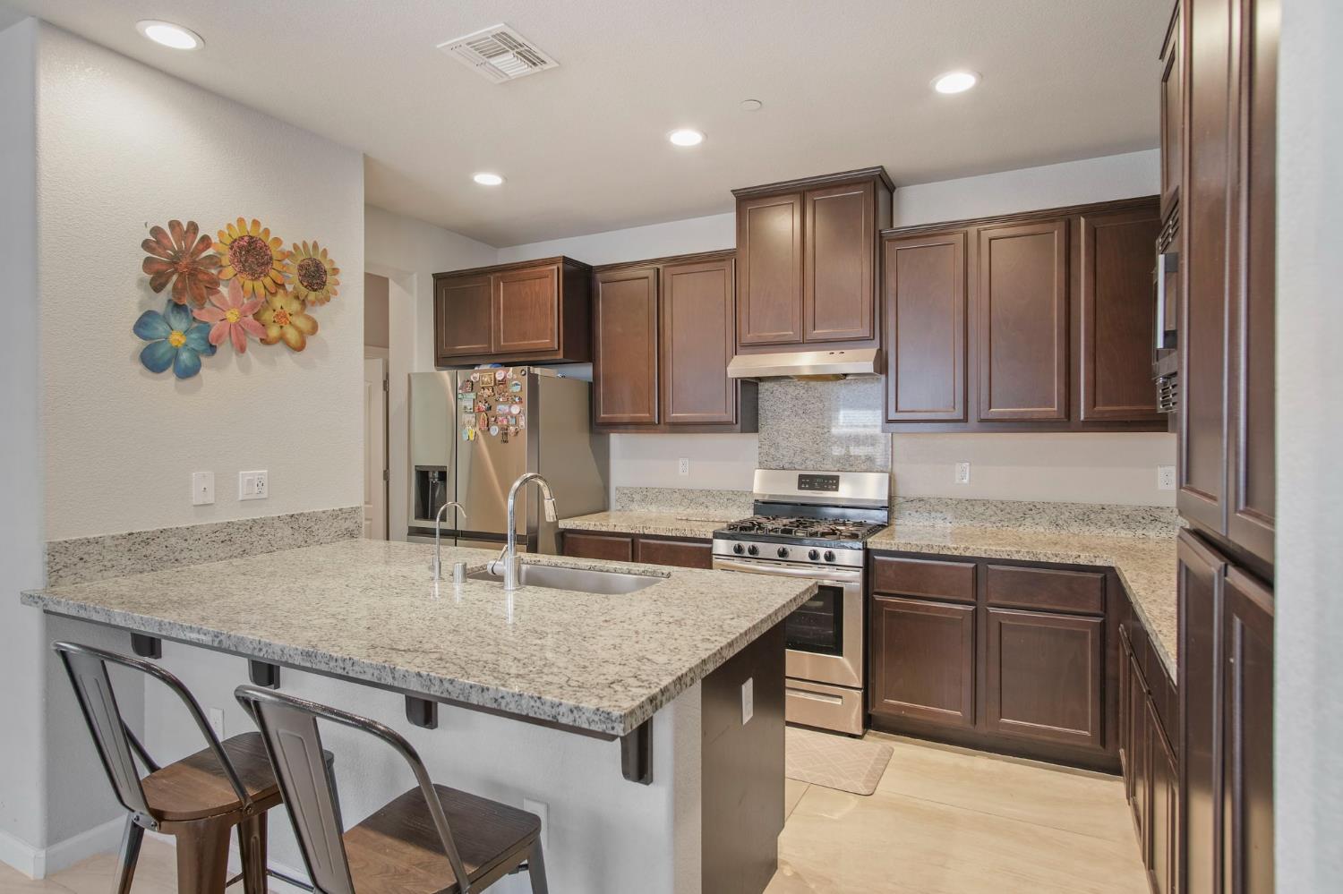 774 Bogdanich Pkwy, Patterson, CA 95363