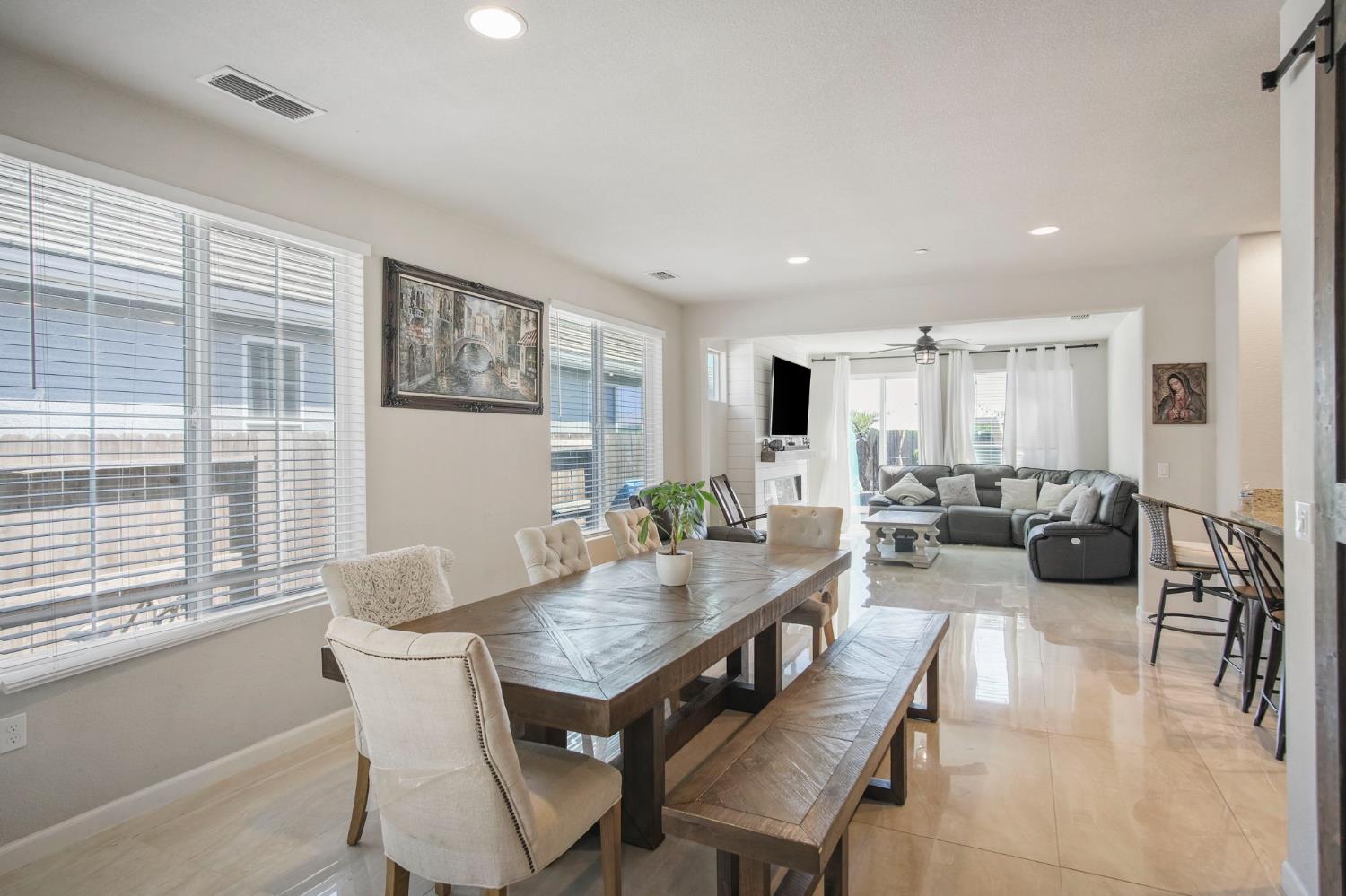 774 Bogdanich Pkwy, Patterson, CA 95363