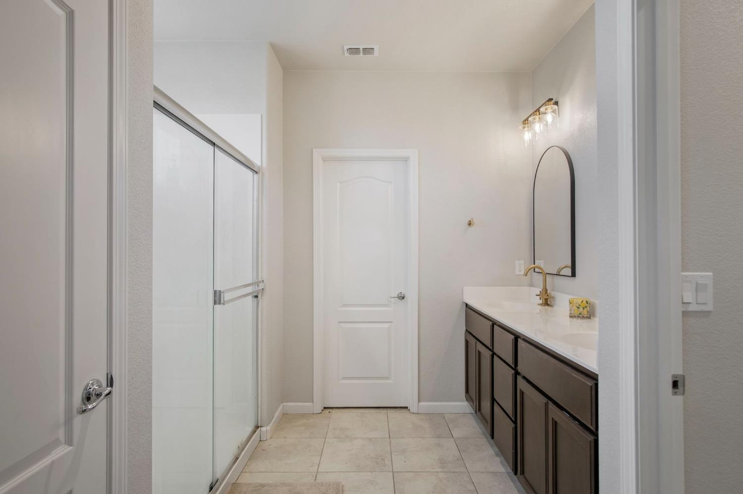 774 Bogdanich Pkwy, Patterson, CA 95363