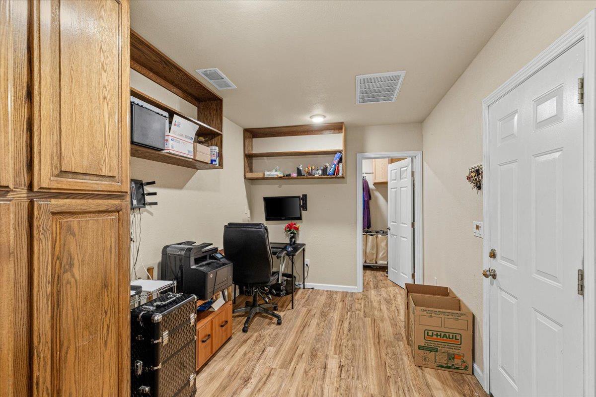 1266 Wimbledon Way, Manteca, CA 95336