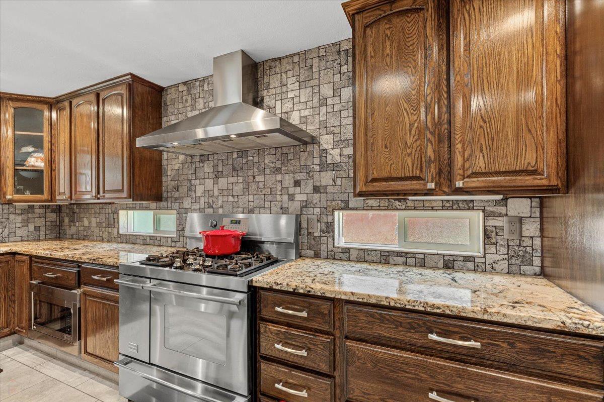 1266 Wimbledon Way, Manteca, CA 95336