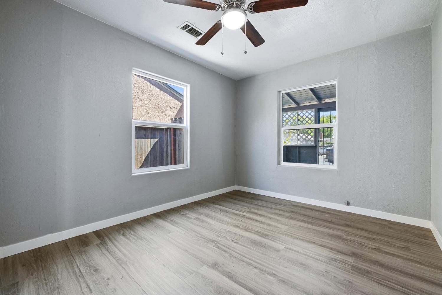 1321 W Orangeburg Ave, Modesto, CA 95350