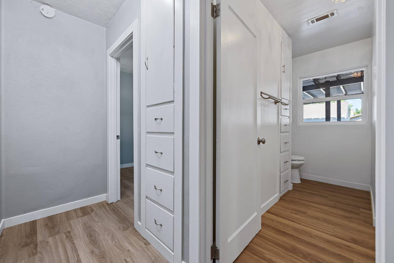 1321 W Orangeburg Ave, Modesto, CA 95350