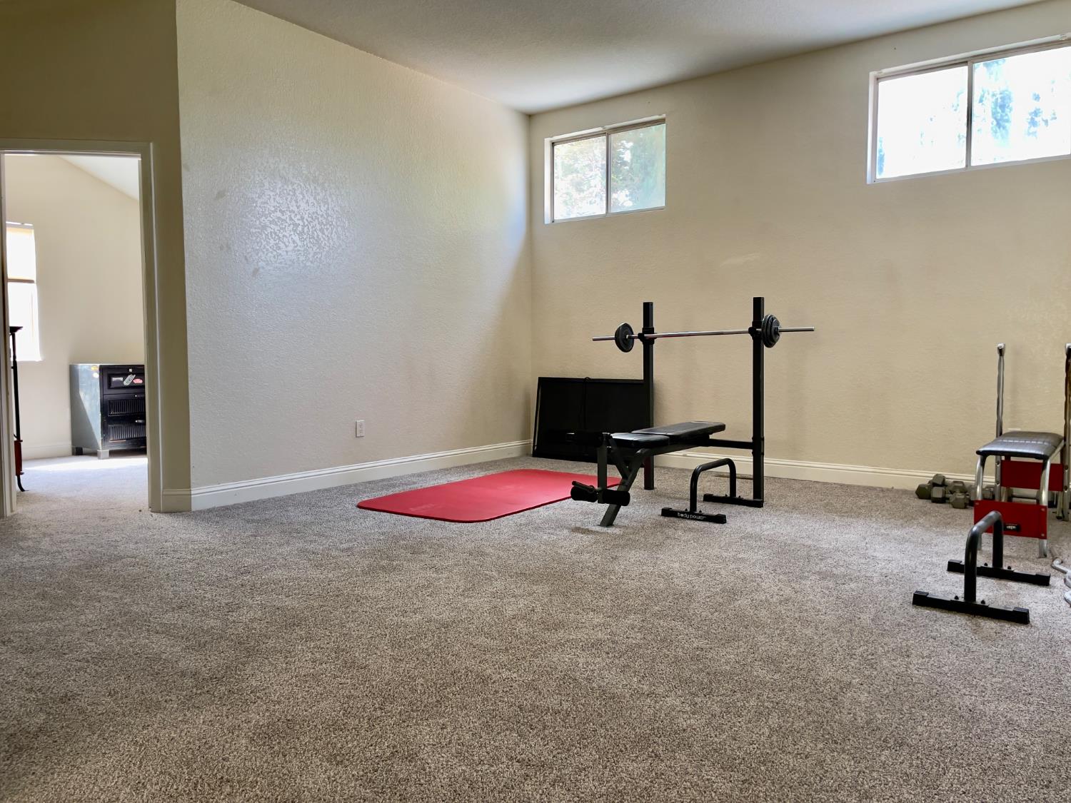 1713 Walnut Blossom Way, Modesto, CA 95355