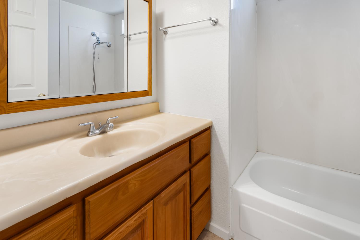 2499 E Gerard Ave #50, Merced, CA 95341