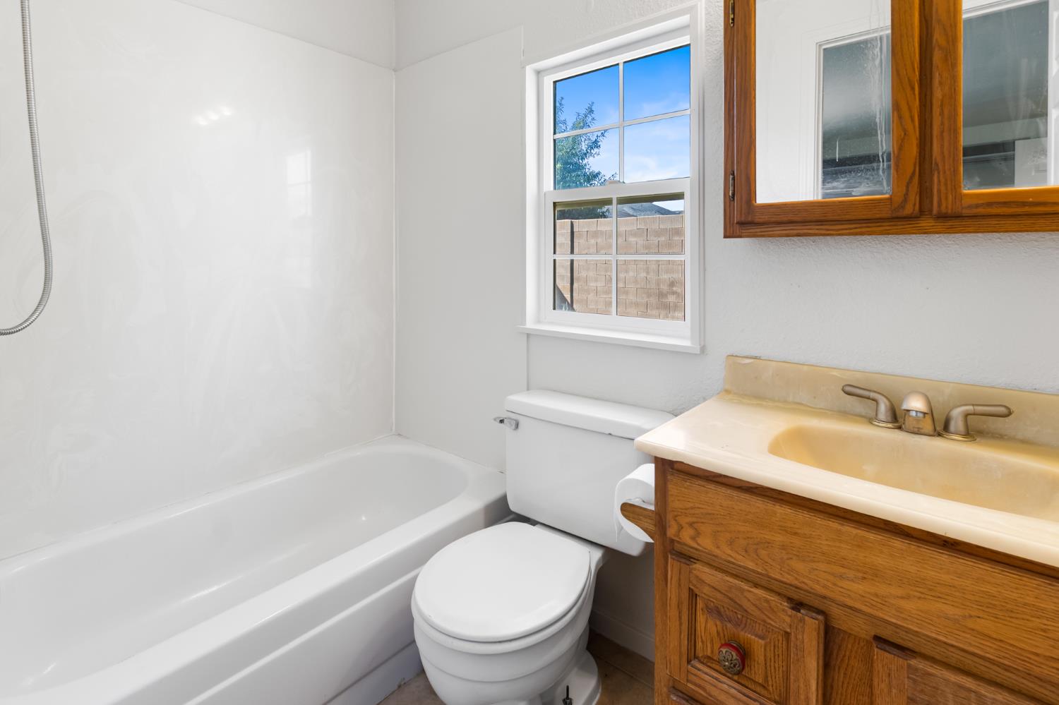 2499 E Gerard Ave #50, Merced, CA 95341