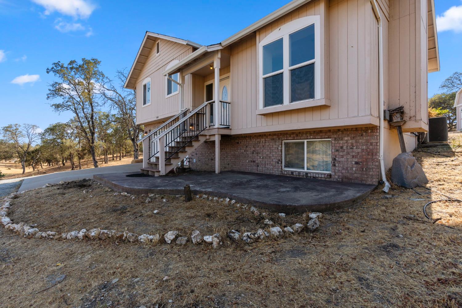 4068 Little John Rd, Copperopolis, CA 95228