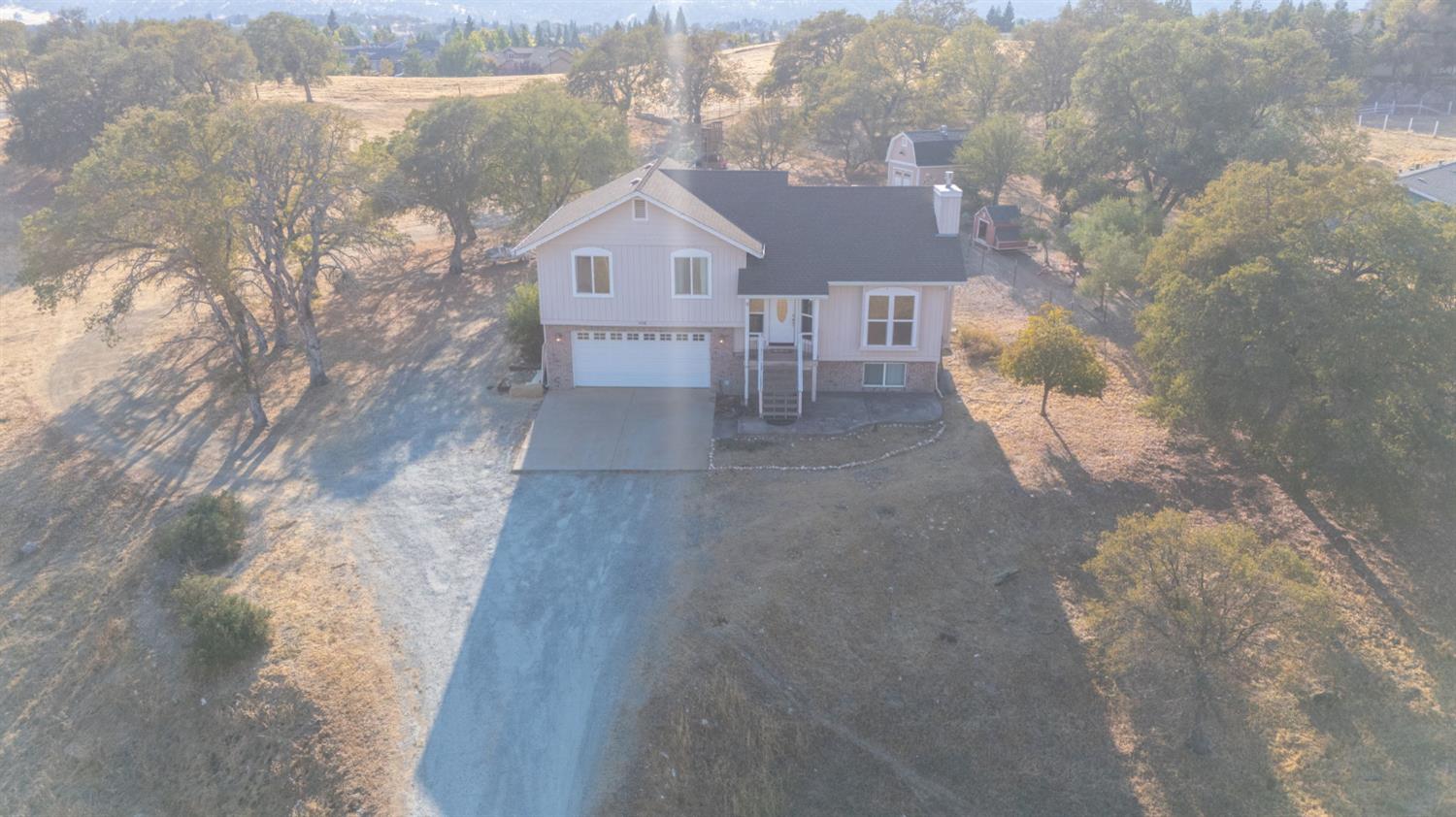 4068 Little John Rd, Copperopolis, CA 95228