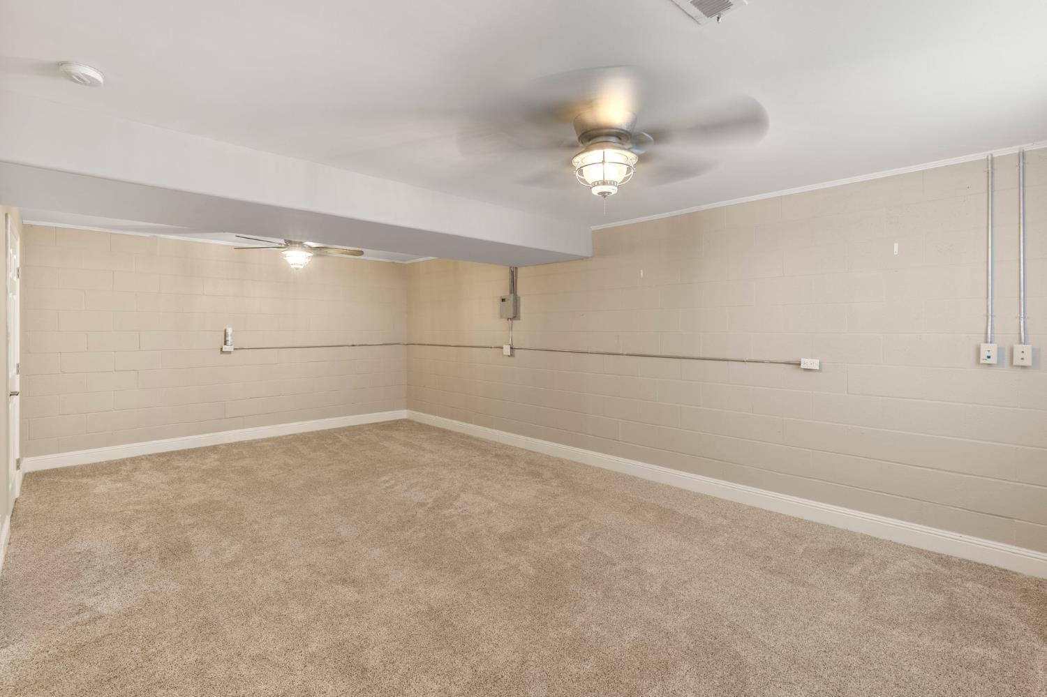 4068 Little John Rd, Copperopolis, CA 95228