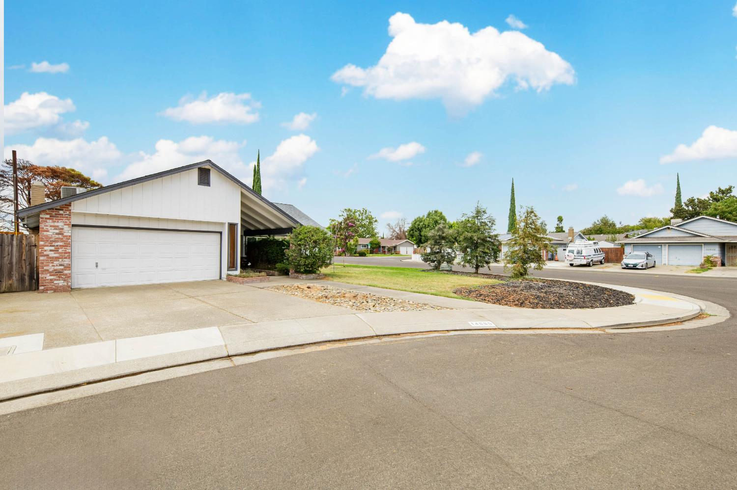 14665 Cree Ct, Manteca, CA 95336