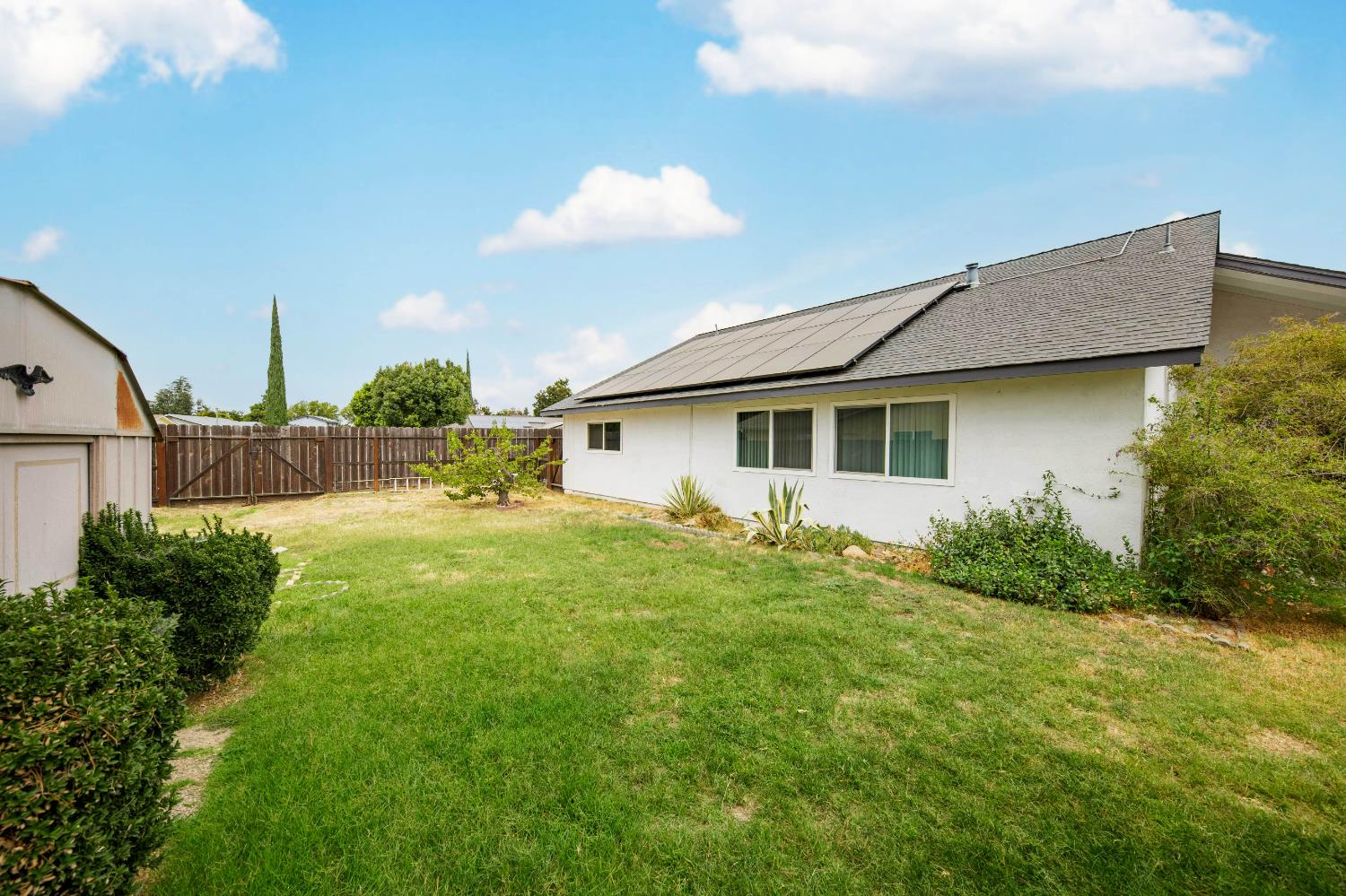 14665 Cree Ct, Manteca, CA 95336