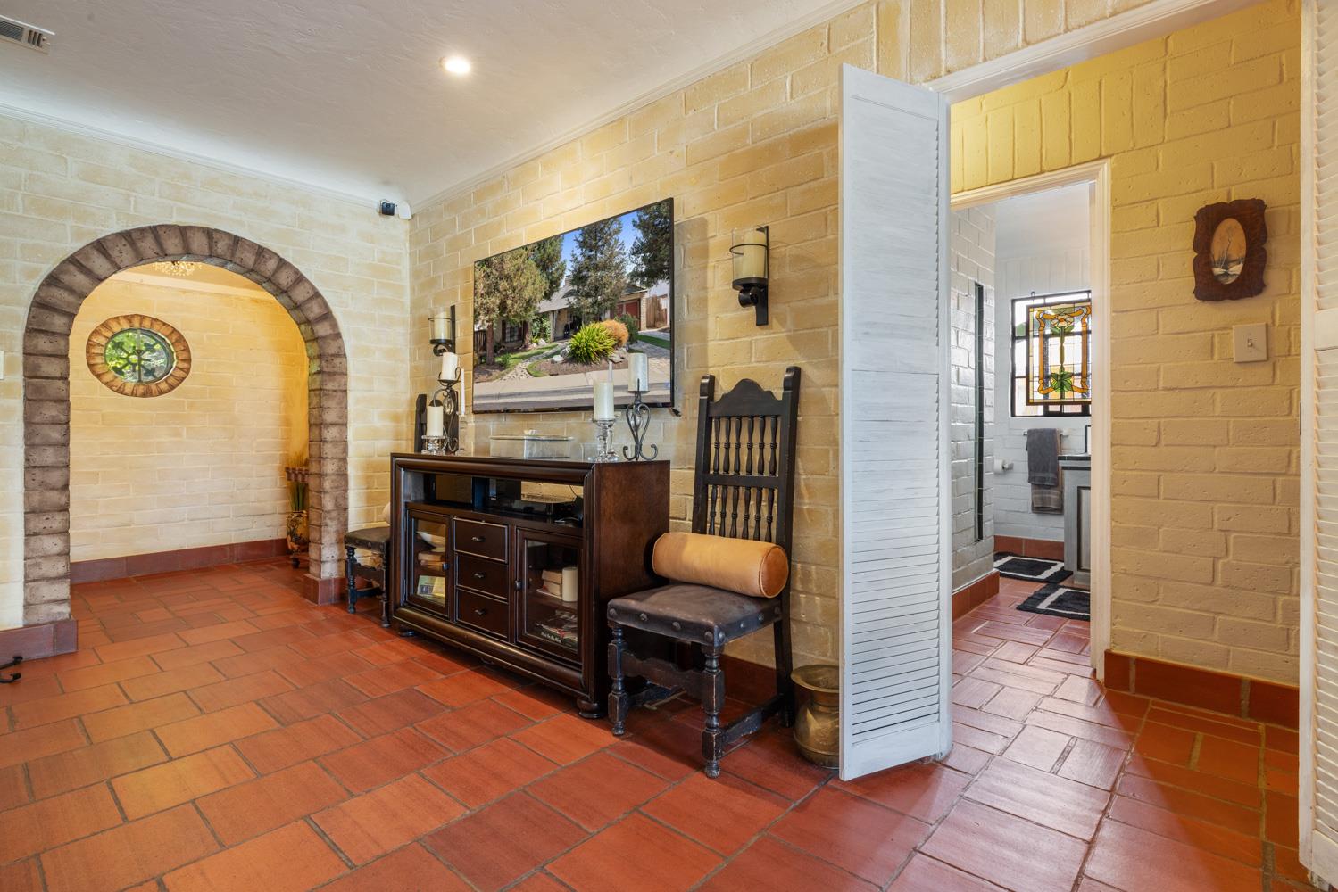 408 Wilson Ave, Modesto, CA 95354