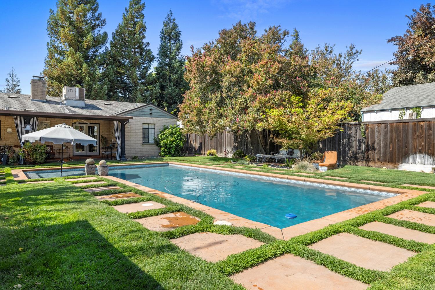 408 Wilson Ave, Modesto, CA 95354