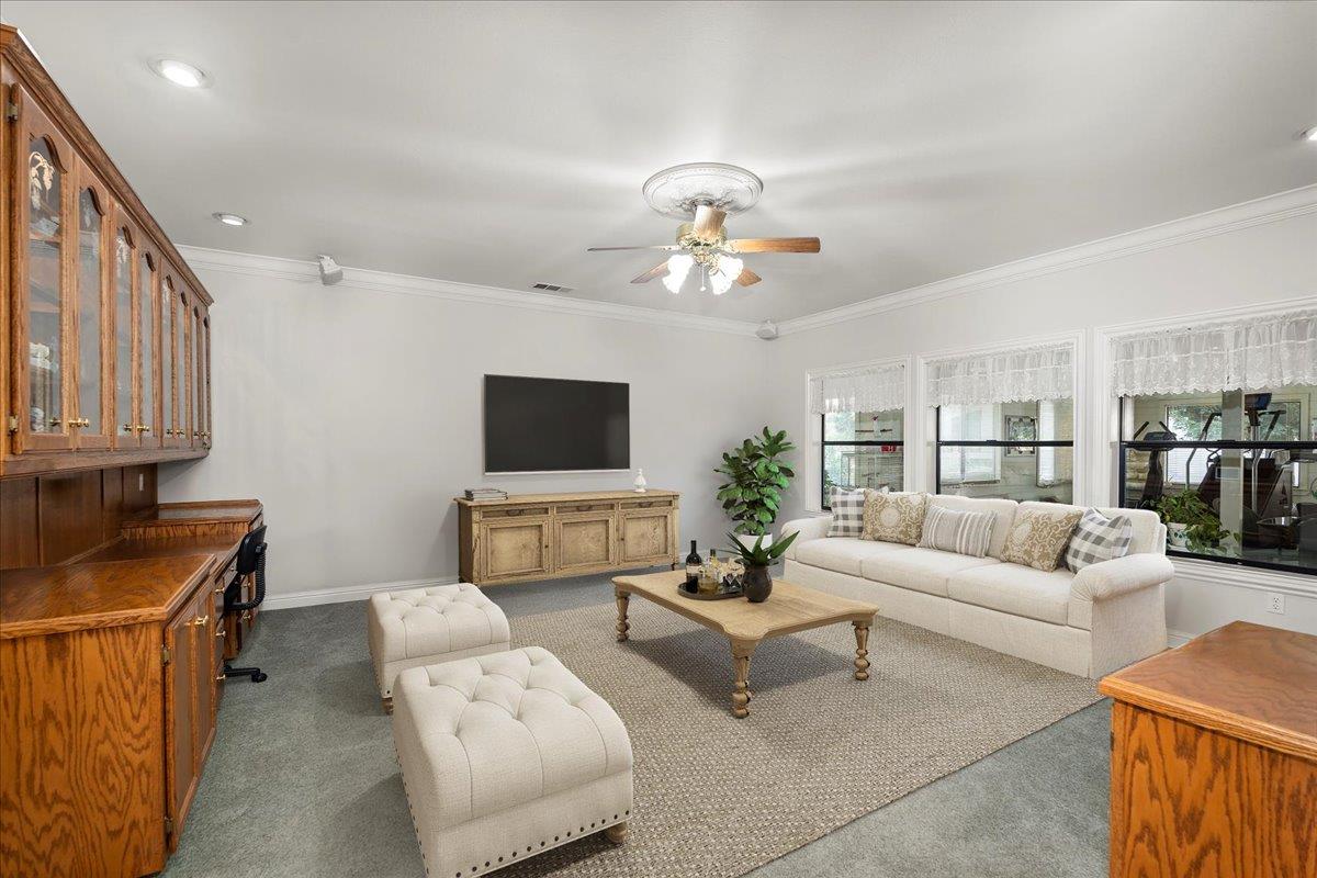 4616 Freelove Rd, Oakdale, CA 95361