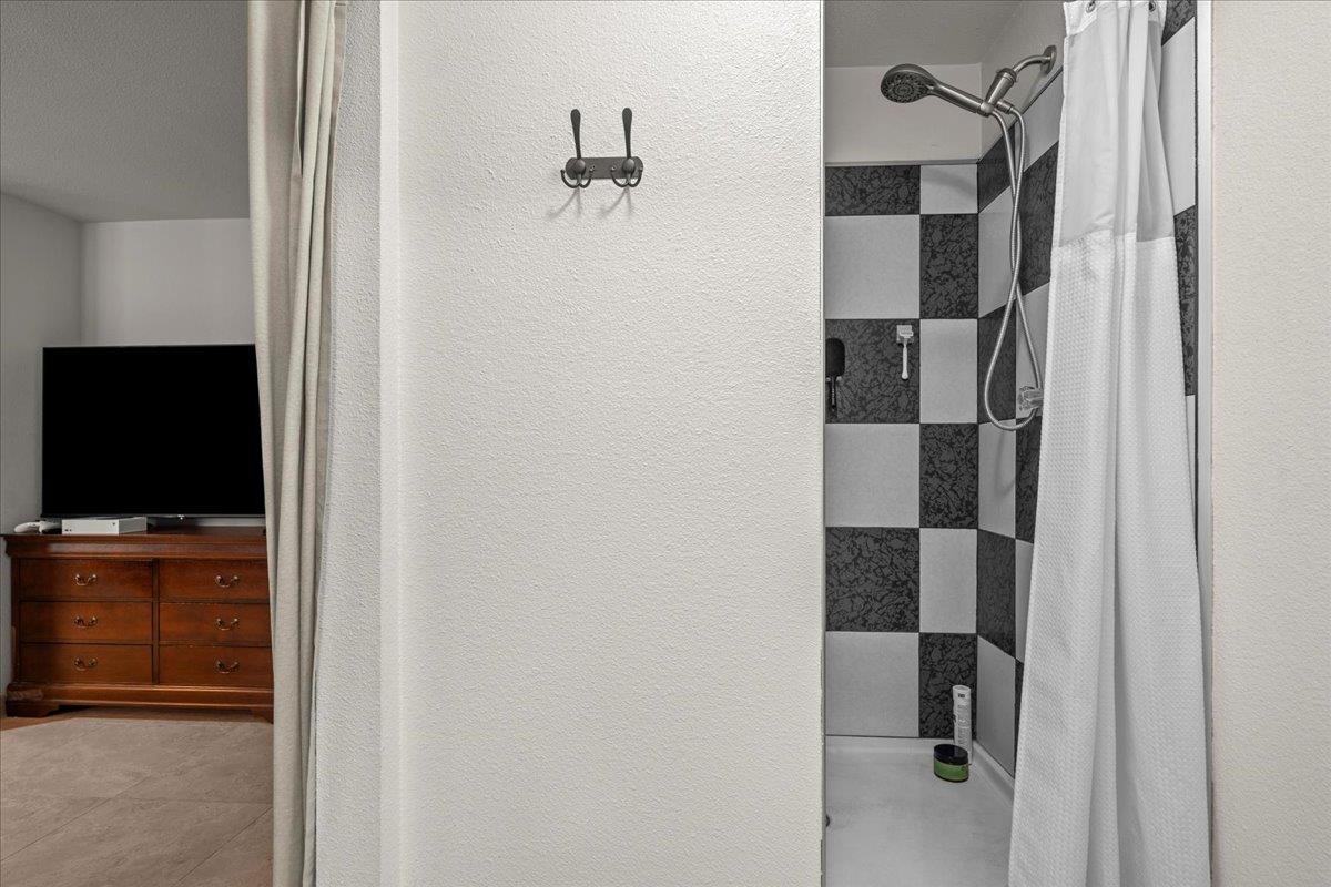 4616 Freelove Rd, Oakdale, CA 95361