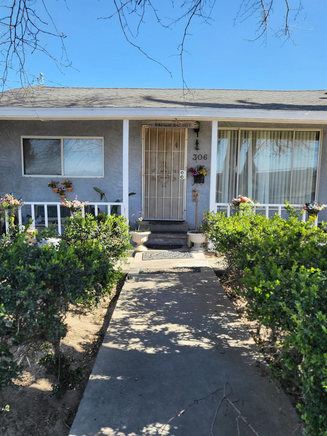 306 Fransil Ln, Turlock, CA 95380