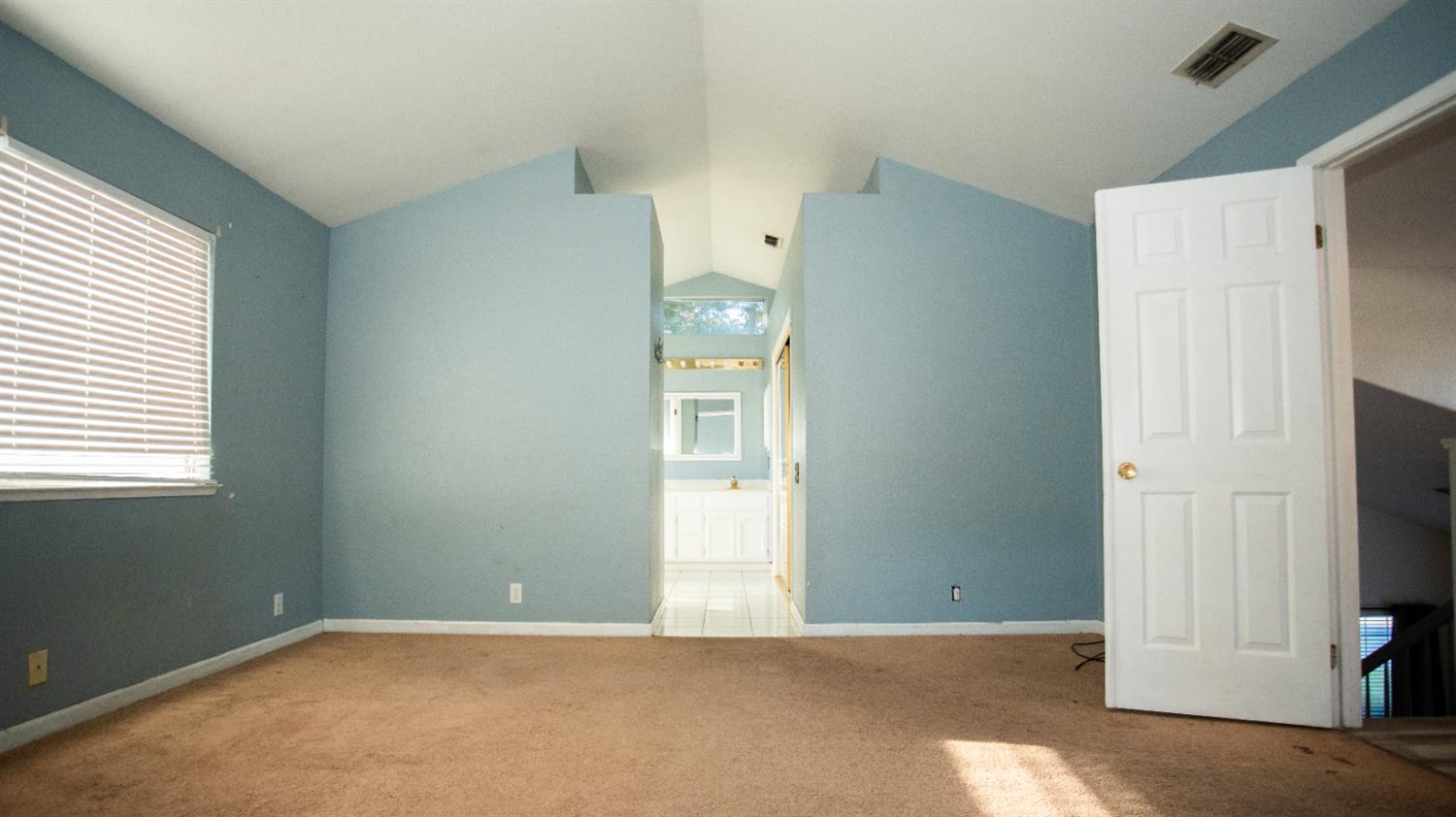 800 Pacheco Pl, Modesto, CA 95358