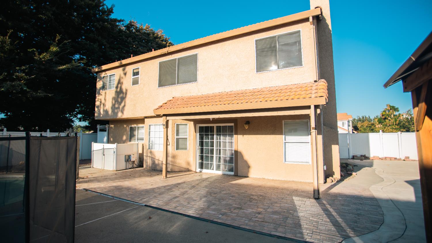 800 Pacheco Pl, Modesto, CA 95358