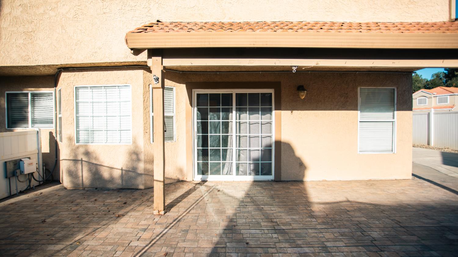 800 Pacheco Pl, Modesto, CA 95358