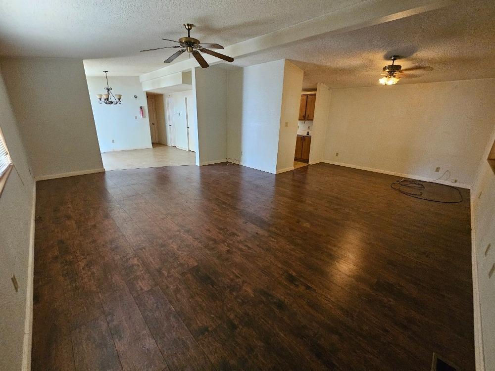 2240 Golden Oak Ln #103, Merced, CA 95341