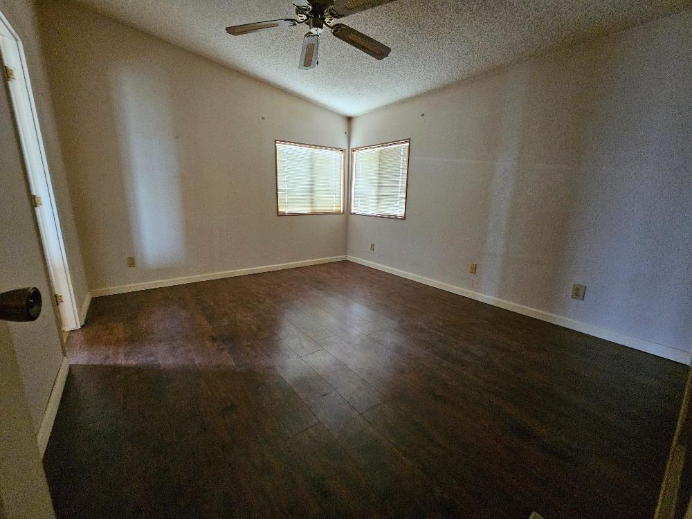 2240 Golden Oak Ln #103, Merced, CA 95341