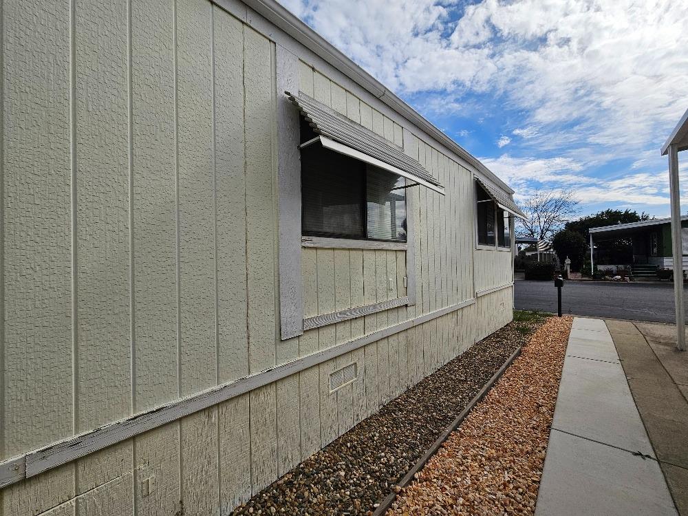 2240 Golden Oak Ln #103, Merced, CA 95341