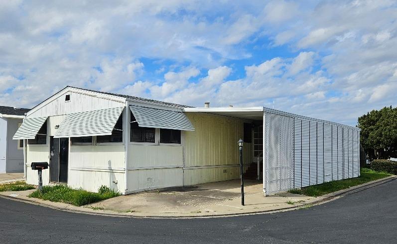 2240 Golden Oak Ln #103, Merced, CA 95341