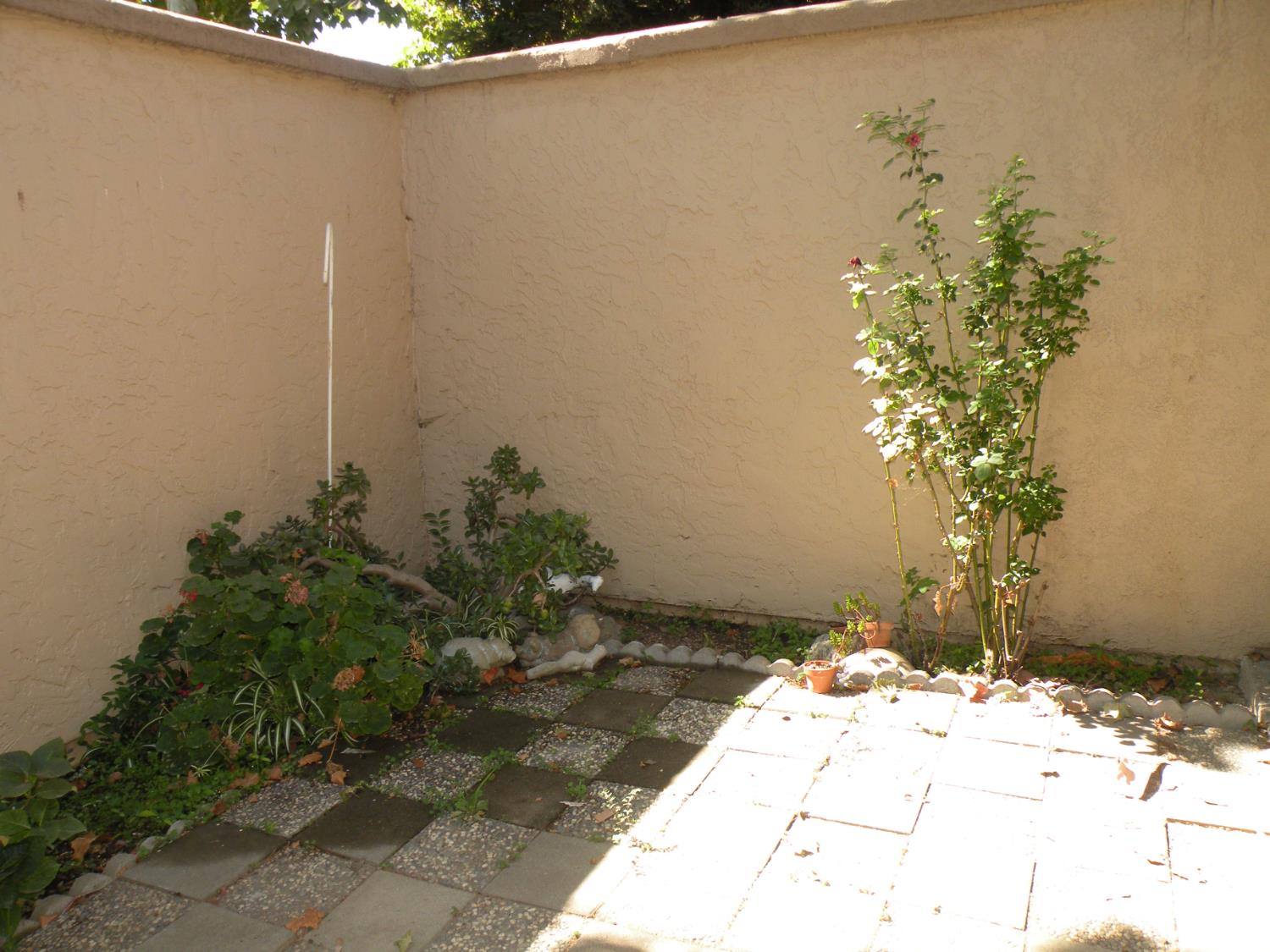 4045 Dale Rd #C, Modesto, CA 95356