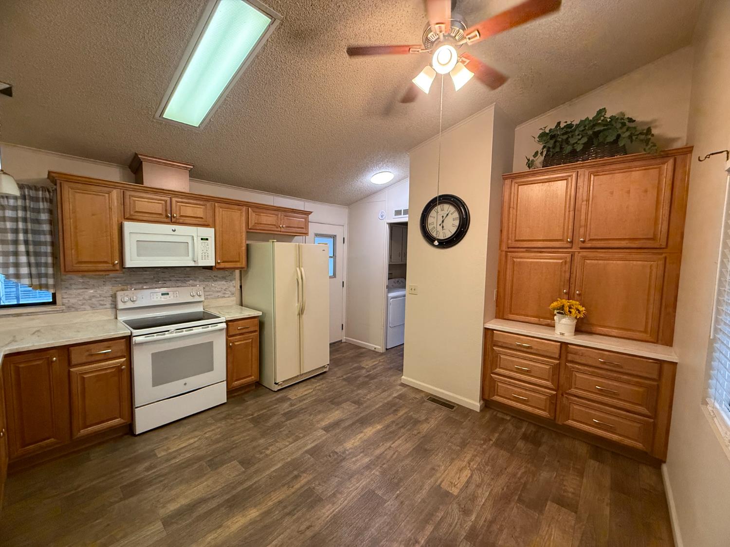 19960 American Ave #35, Hilmar, CA 95324