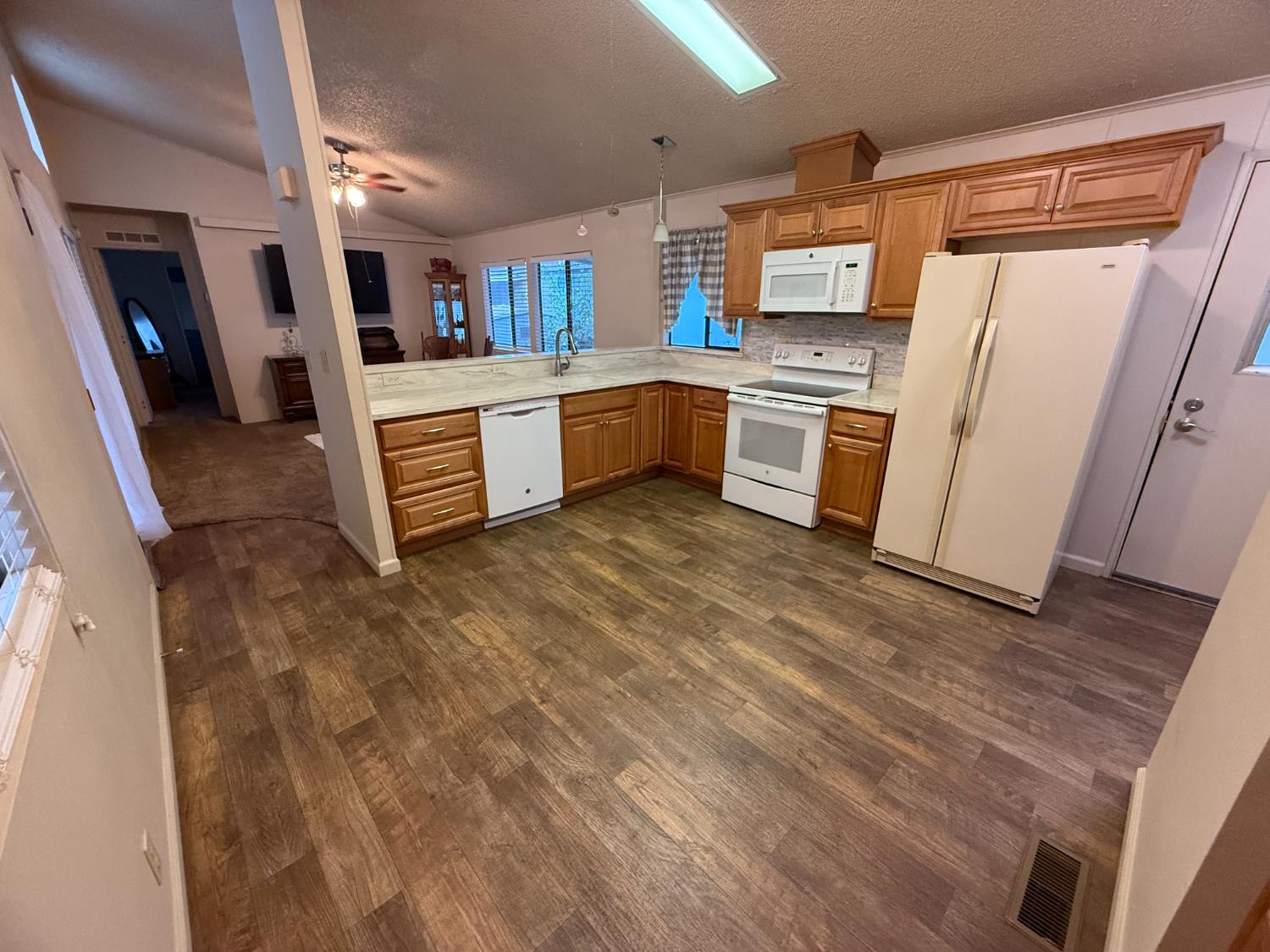 19960 American Ave #35, Hilmar, CA 95324