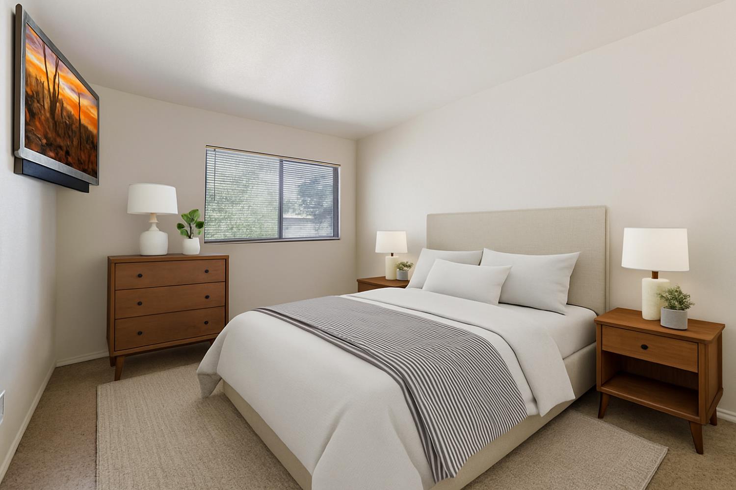 1126 Cedar Creek Dr #2, Modesto, CA 95355