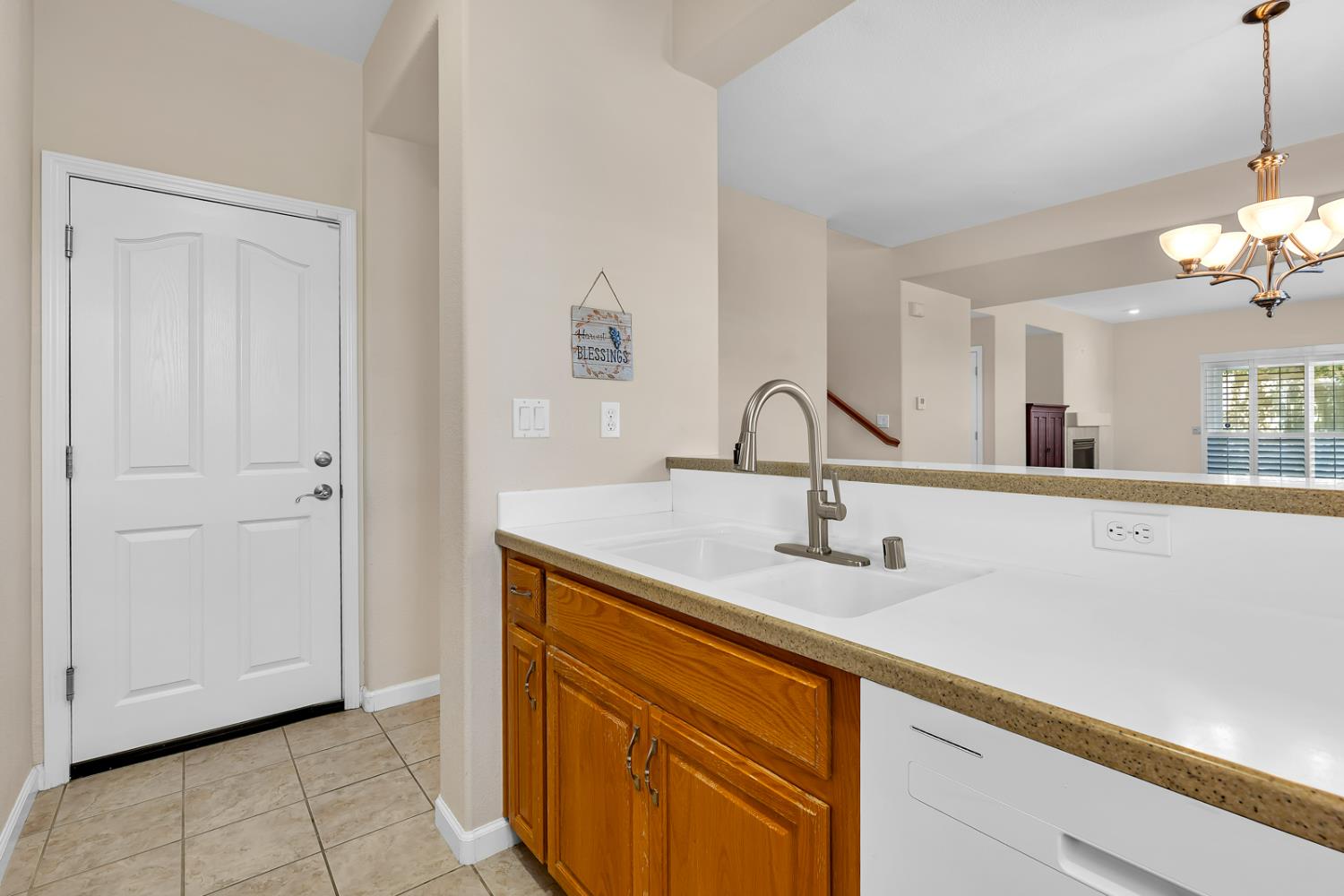 601 Betten St, Los Banos, CA 93635