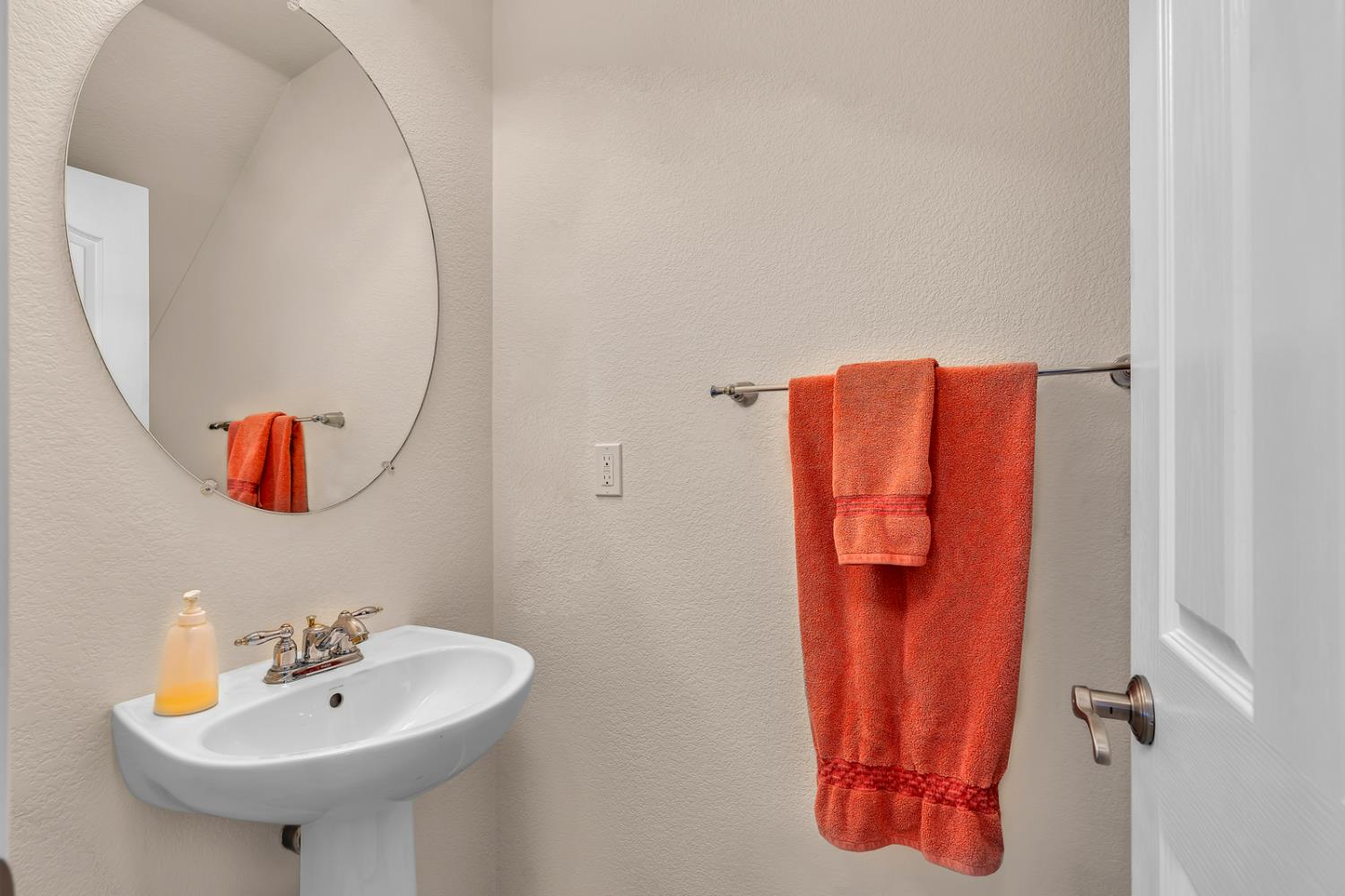 601 Betten St, Los Banos, CA 93635