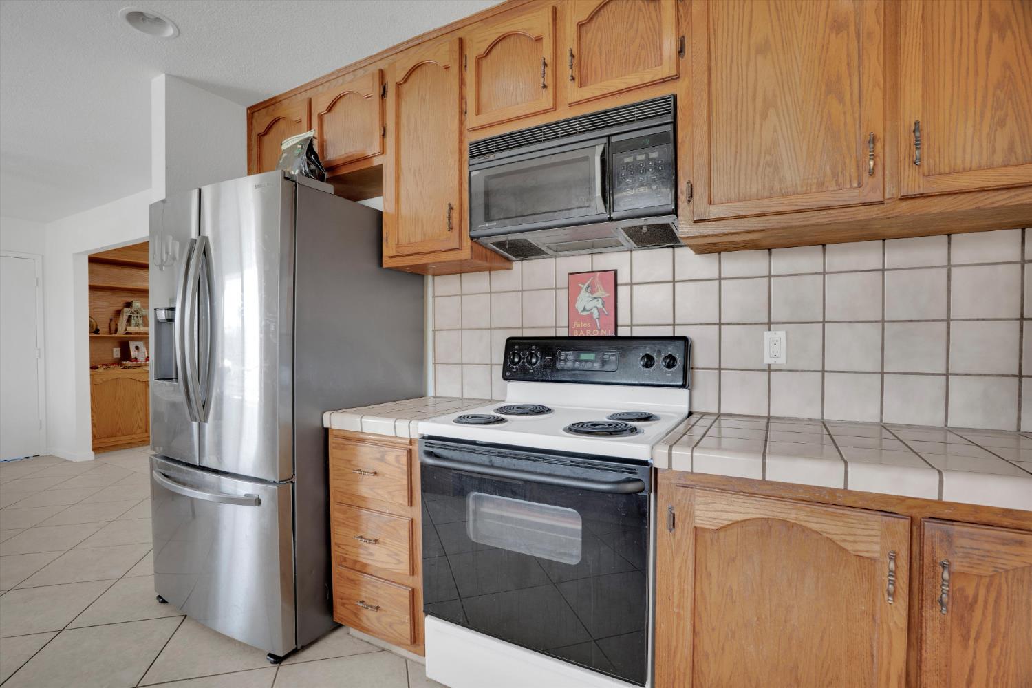 517 W Tuolumne Rd, Turlock, CA 95382