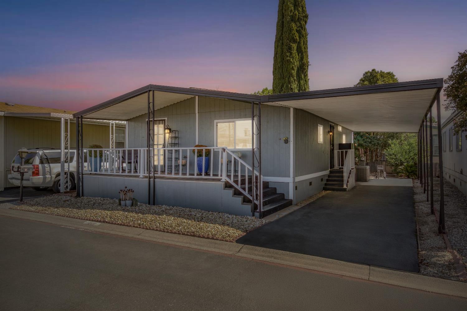 107 Schooner, Modesto, CA 95356