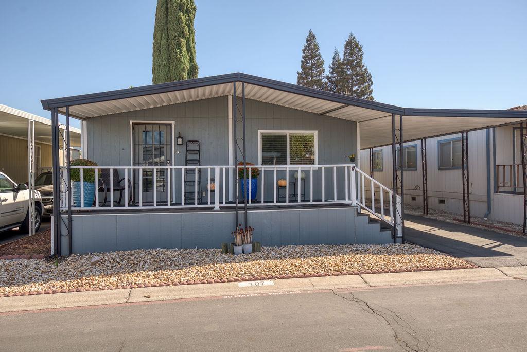 107 Schooner, Modesto, CA 95356