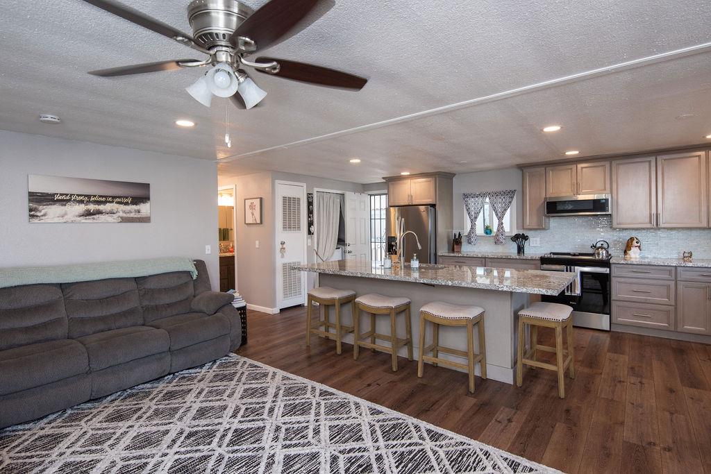 107 Schooner, Modesto, CA 95356