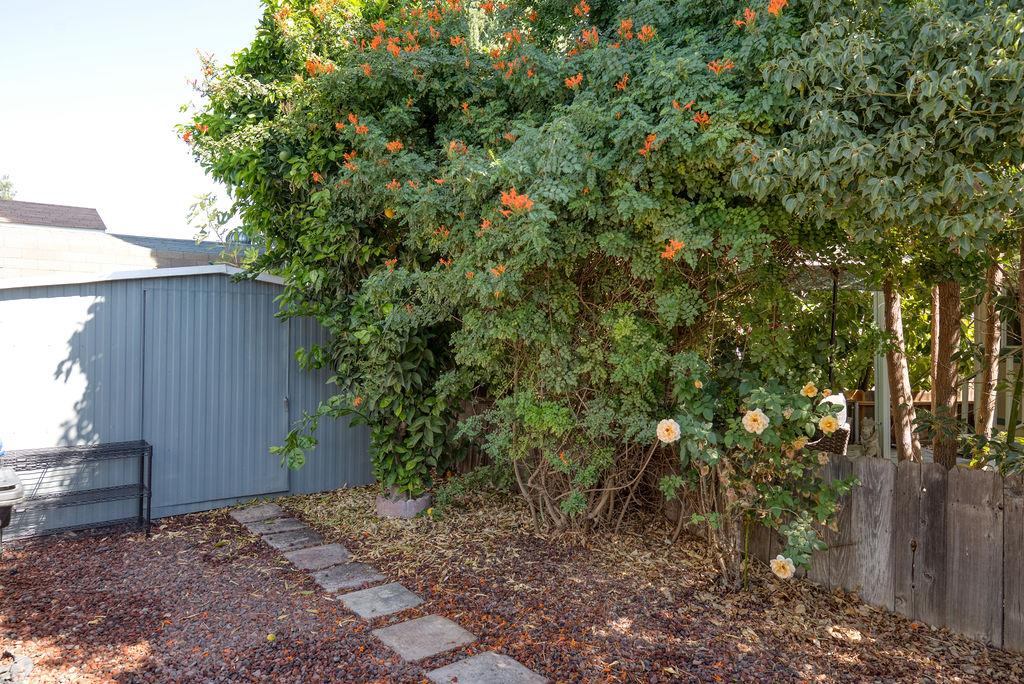 107 Schooner, Modesto, CA 95356