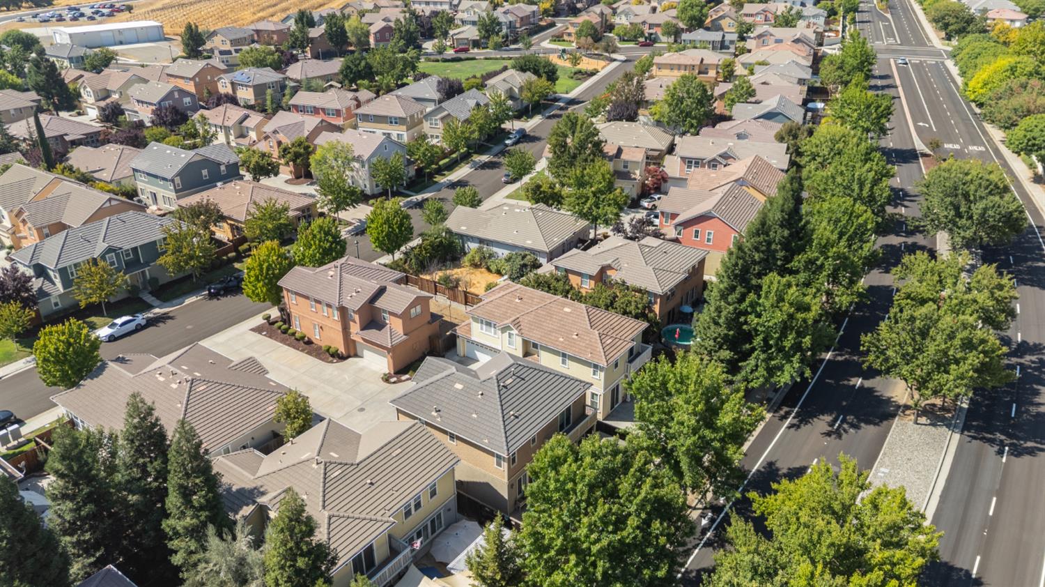 9353 Vintner Cir, Patterson, CA 95363