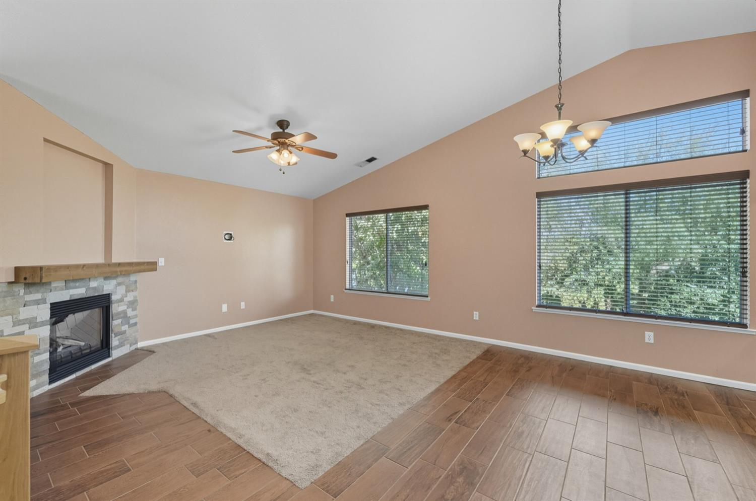 1931 Diamond Oak Way, Manteca, CA 95336