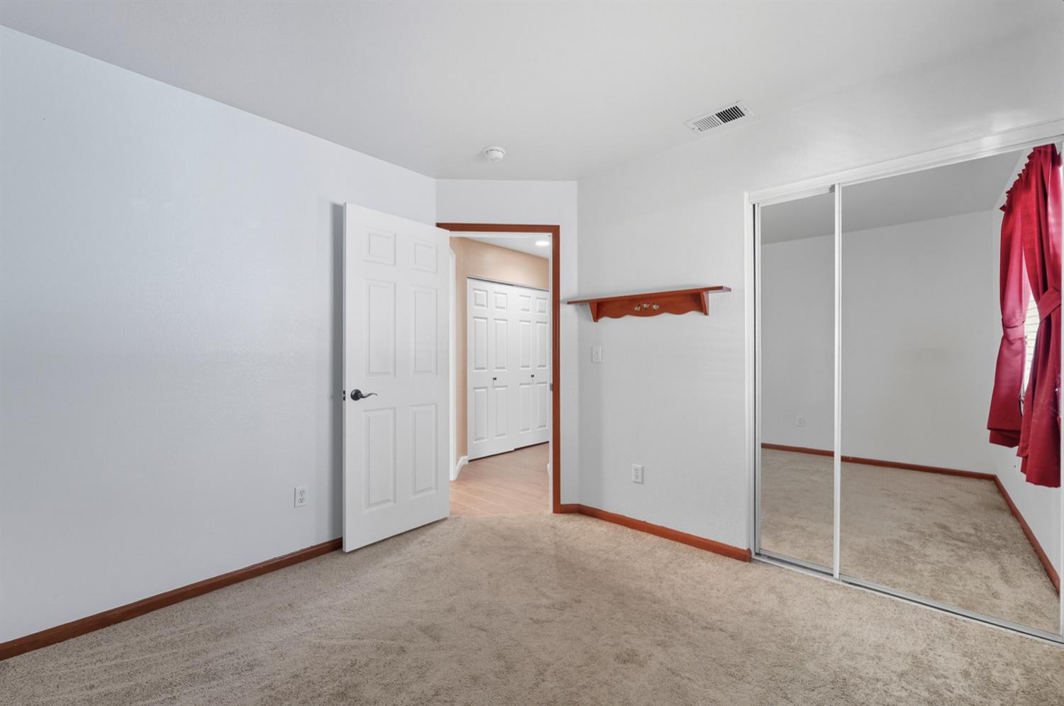 1931 Diamond Oak Way, Manteca, CA 95336