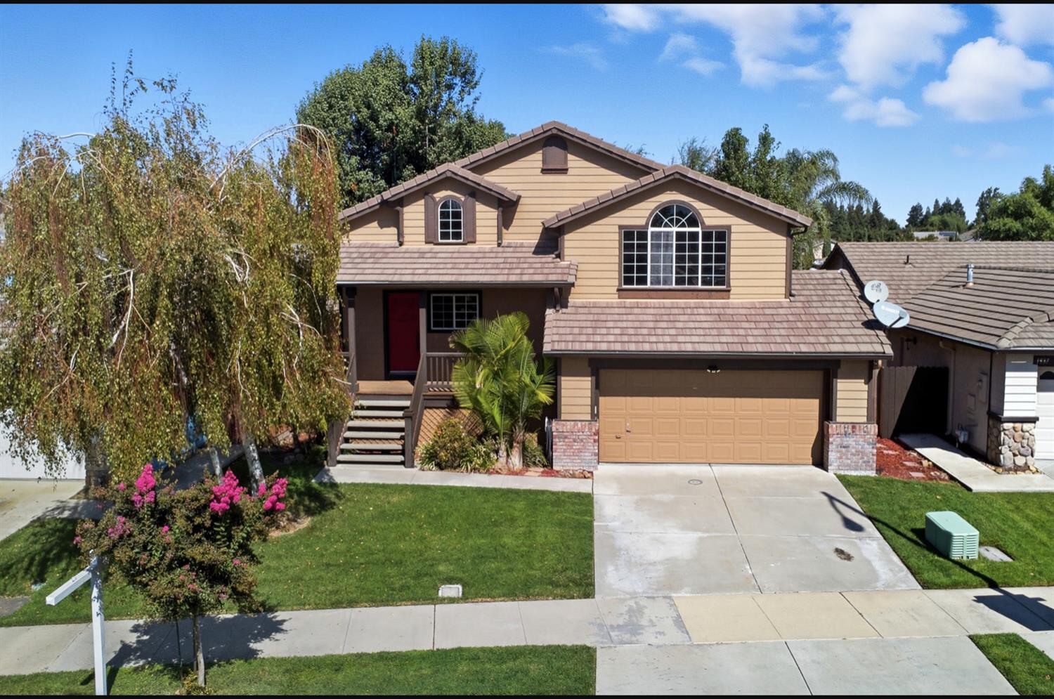 1931 Diamond Oak Way, Manteca, CA 95336