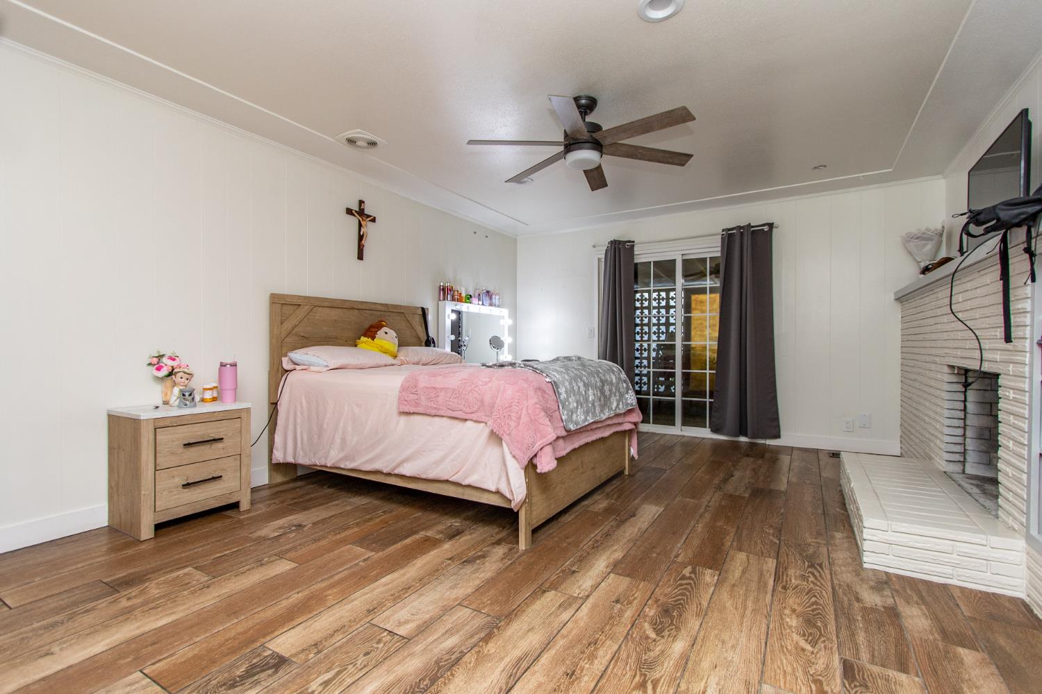 2806 Tahoe Dr, Merced, CA 95340