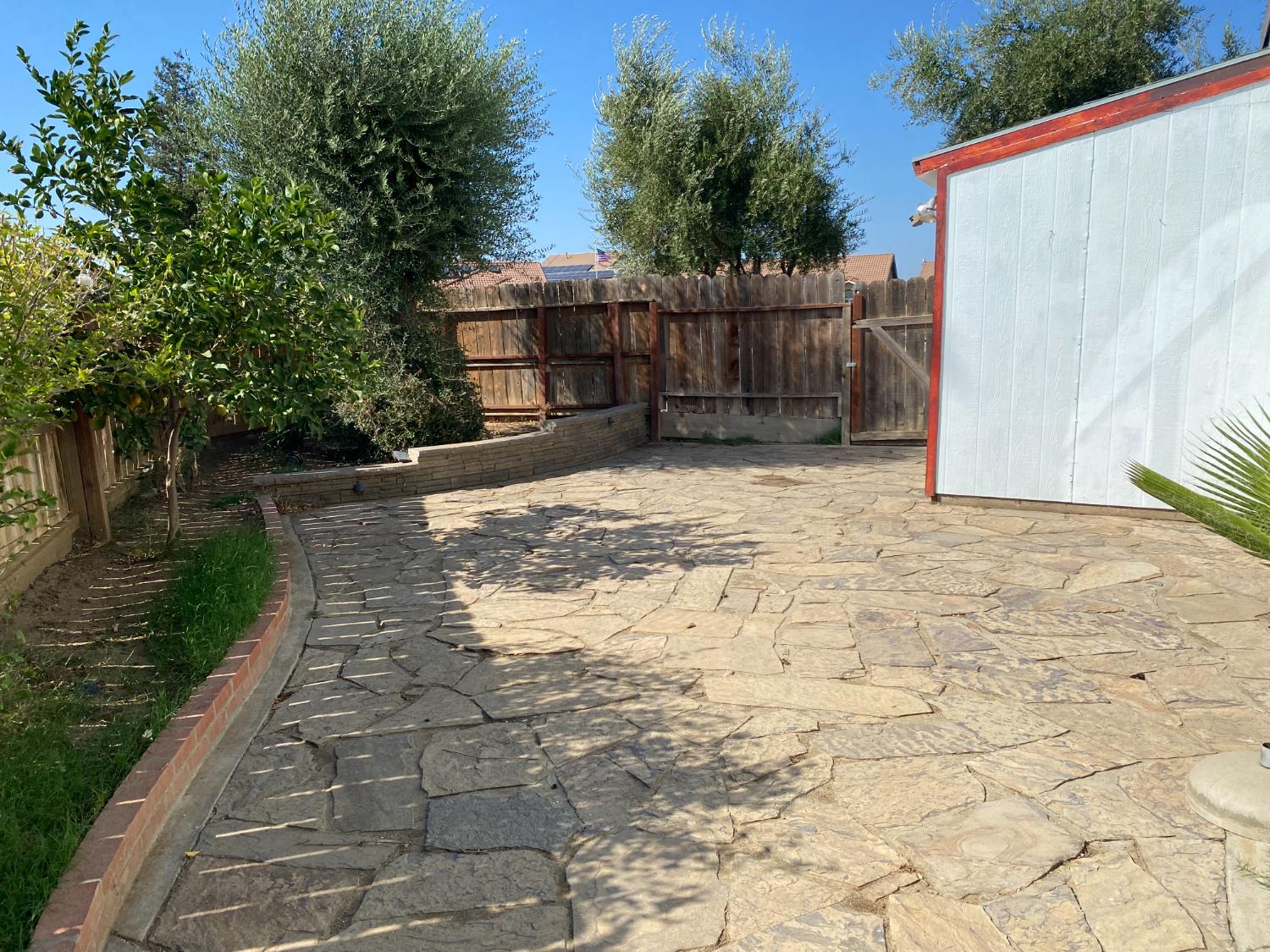 1716 Via Milano, Gustine, CA 95322